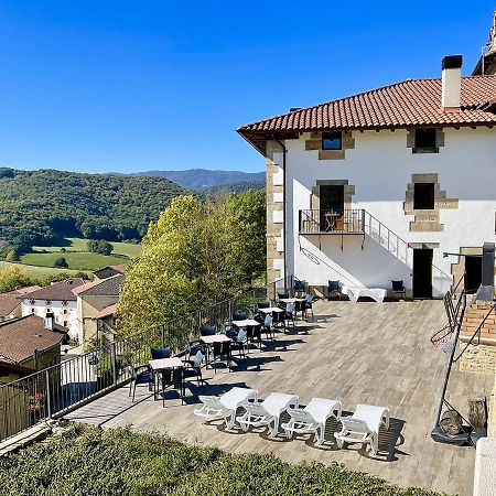 Palacio De Aralar Grande Familias Oskotz Buitenkant foto